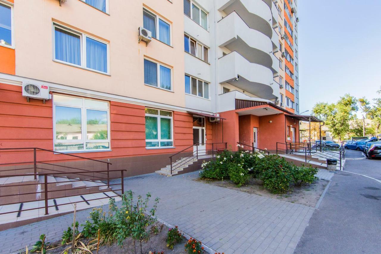Super View, Luxury Apartment Near Chernihiv Metro. Kijev Kültér fotó